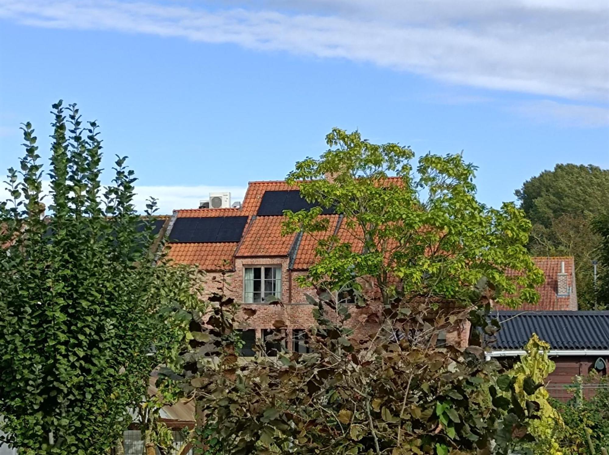 Huyze Vinteling Bed and Breakfast Ieper Eksteriør billede